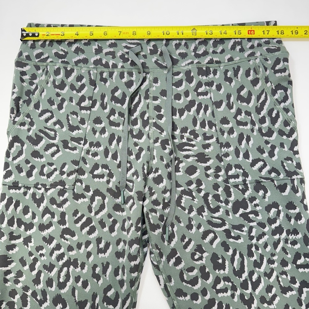 Aerie Offline‎ Green Leopard Animal Print Stretch Joggers Women's Size XXL - Picture 10 of 11